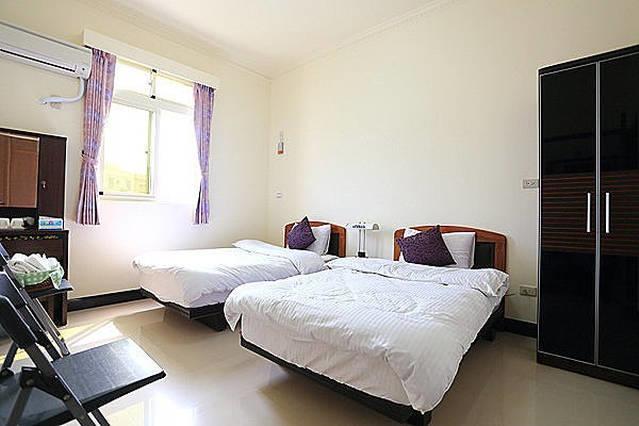 成功民宿 Km Bed And Breakfast Jinhu Rum bild
